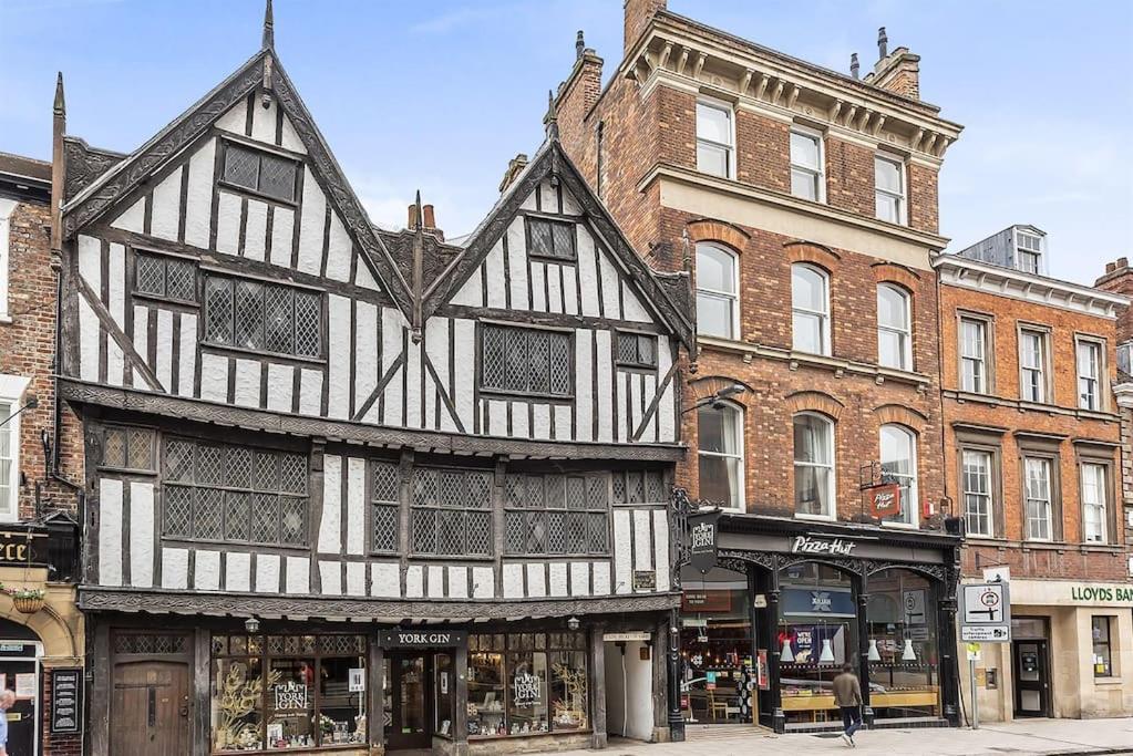 Apartment Rowntree One - Stunning Apartment- Grade Ii Listed